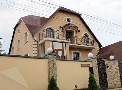 Дом семьи Котец в пригороде Кишинева 