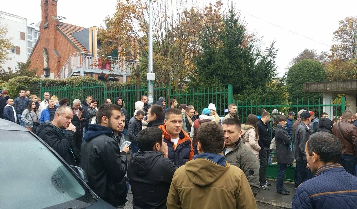 paris-montreuil-sectia-350-1