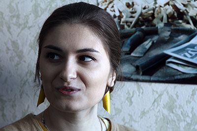 Djein Vacari și-a dorit să lucreze la un proiect care să determine oamenii să caute soluții, și nu scuze