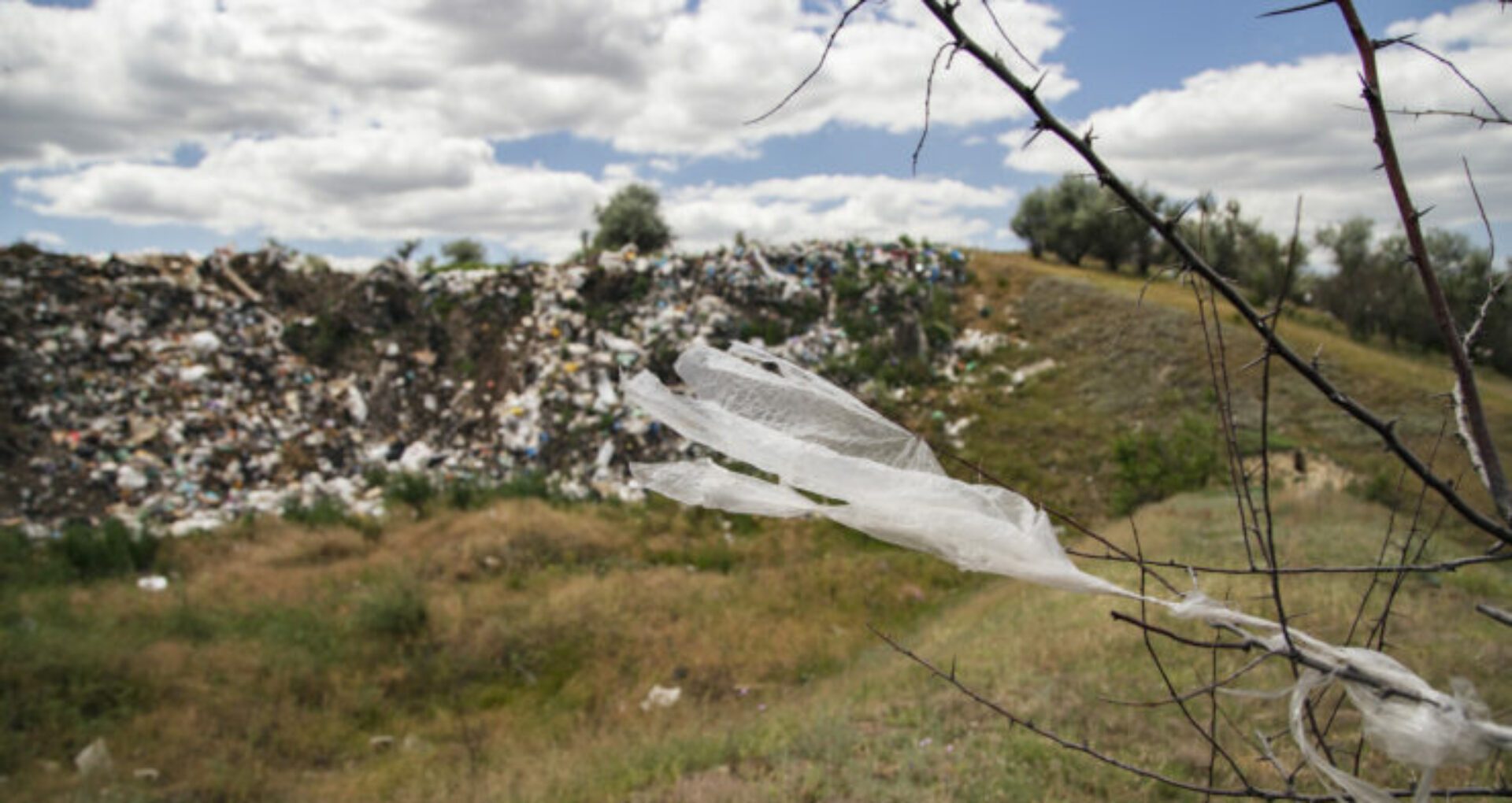 Moldova Leaves 90 Percent of Its Waste Unrecycled, Forming Thousands of Landfills