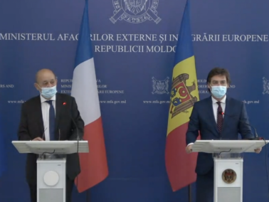 Minister for Europe and Foreign Affairs Jean Yves Le Drian Meets Moldovan Minister of Foreign Affairs, Nicu Popescu, in Chișinău