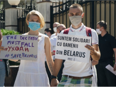 PHOTO/ The National Platform of the Eastern Partnership Civil Society Forum Organized a Protest at the Belarus Embassy in Chișinău