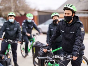 Police on Bicycles: “We cannot give up bikes anymore”