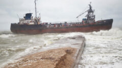 PHOTO/VIDEO A Tanker Under Moldova’s Flag Ran Aground Increasing the Pollution Level Near Odessa