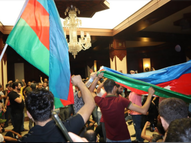 PHOTO / Mass Protests in Baku. Hundreds of Protesters Have Called for a Military Offensive in Nagorno-Karabakh