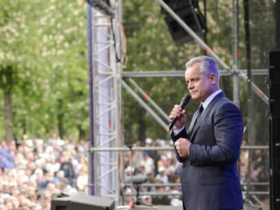 The Charity Foundation That Bears Vladimir Plahotniuc’s Name Becomes Silent