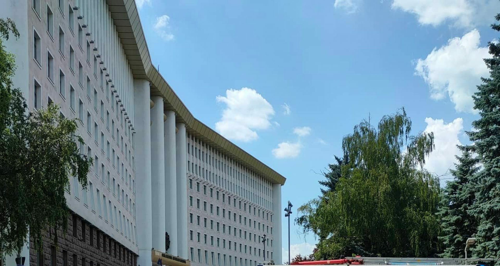 Bomb alert at Chișinău International Airport, Parliament, Government and all offices of the Chișinău Court. Details from the Moldovan Police