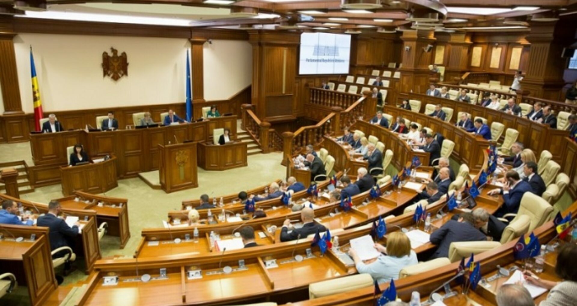 Moldova’s Parliament Will Choose Between the Pro-European and the Pro-Moldova Direction