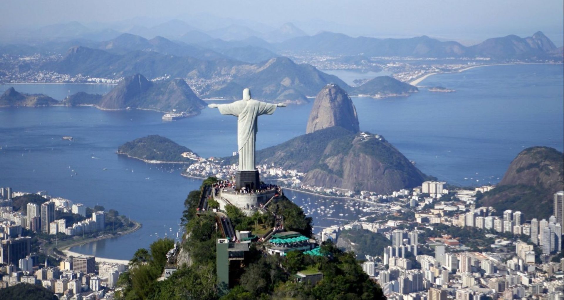 Экономика страны бразилии. Рио-де-Жанейро (город в Бразилии). Рио де Жанейро архитектура. Южная Америка Рио де Жанейро. Фото Рио де Жанейро с высоты.