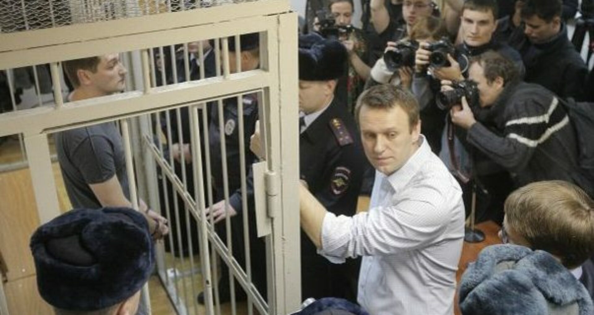 Alexei Navalny ar fi fost otrăvit. Opozantul rus este internat la reanimare într-un spital din Omsk