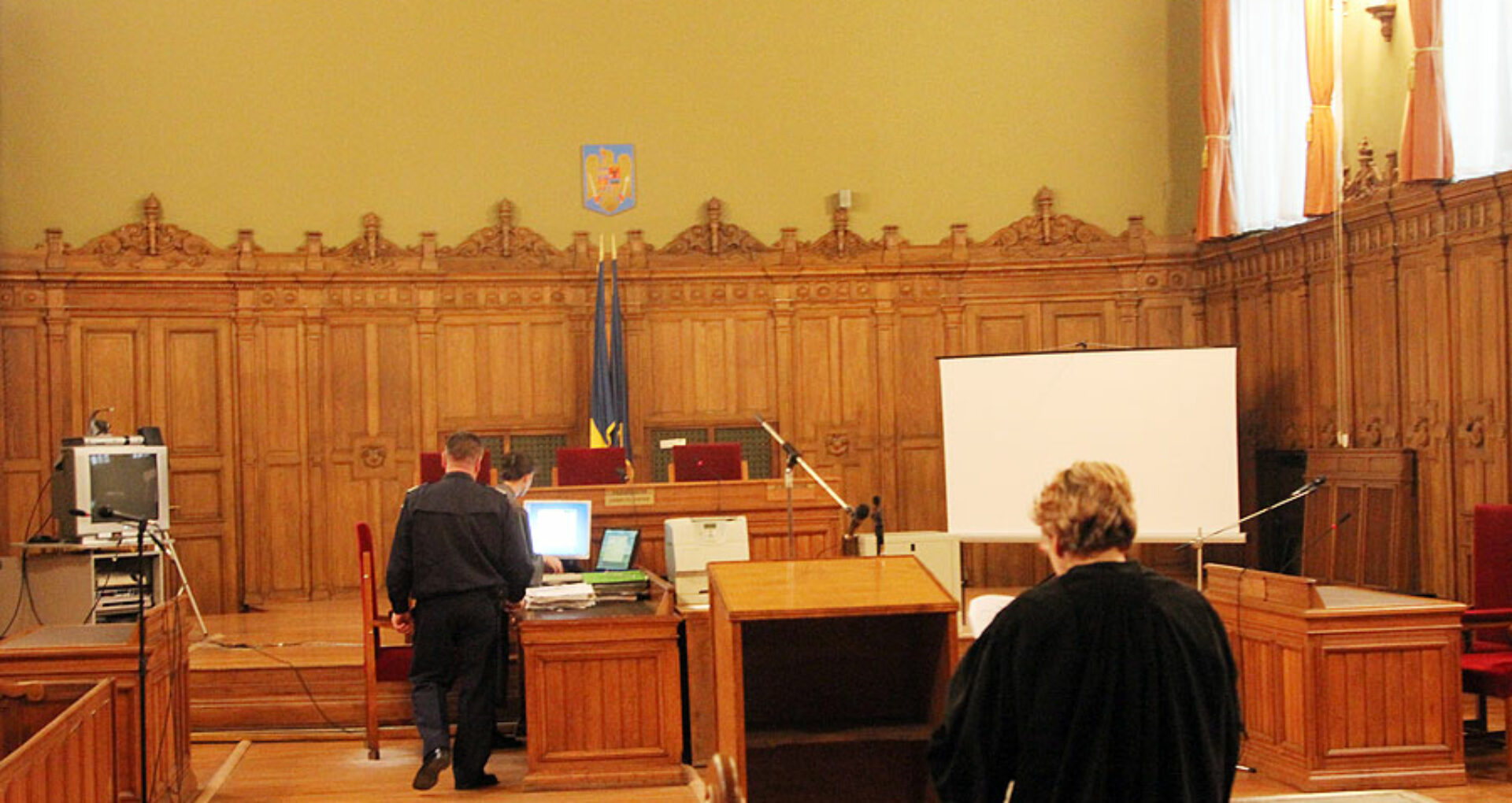 Lecţia românească de justiţie pentru R. Moldova