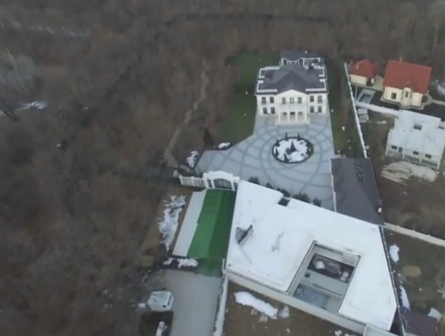 Upset Moans An effective VIDEO) Filmare cu drona // „Casa Albă” a lui Constantin Botnari – Ziarul de  Gardă