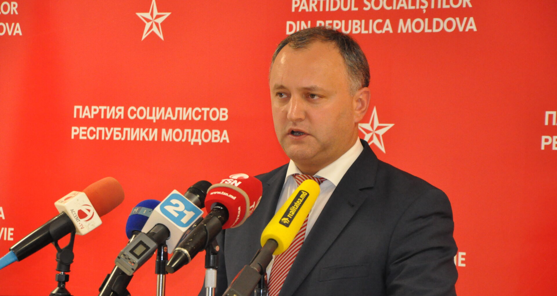 2011, 2015 și 2016: Falsurile electorale, arma preferată a oamenilor lui Dodon în campaniile electorale