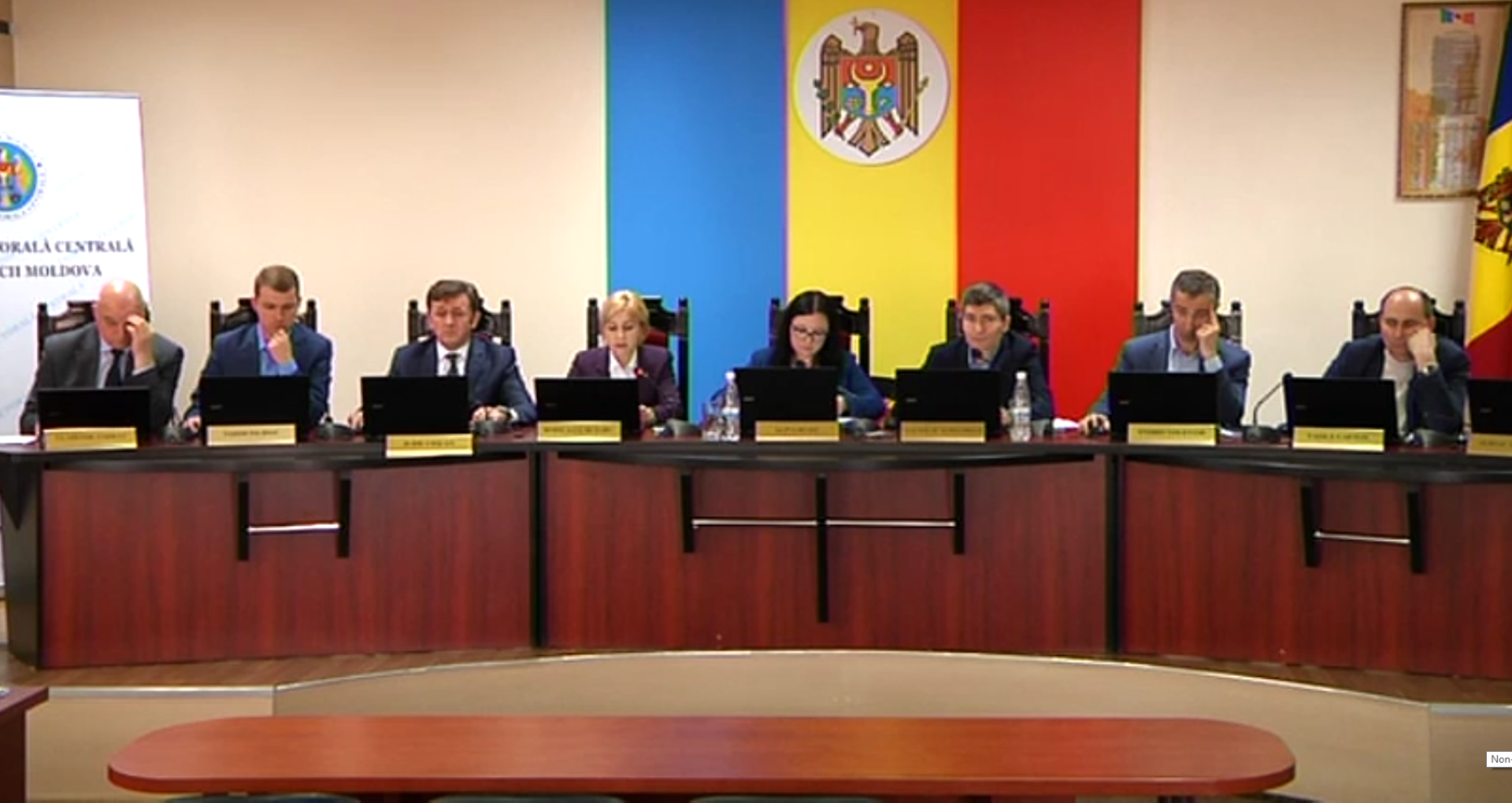 Câte milioane vrea să cheltuie CEC pentru referendumul de demitere a lui Dorin Chirtoacă?