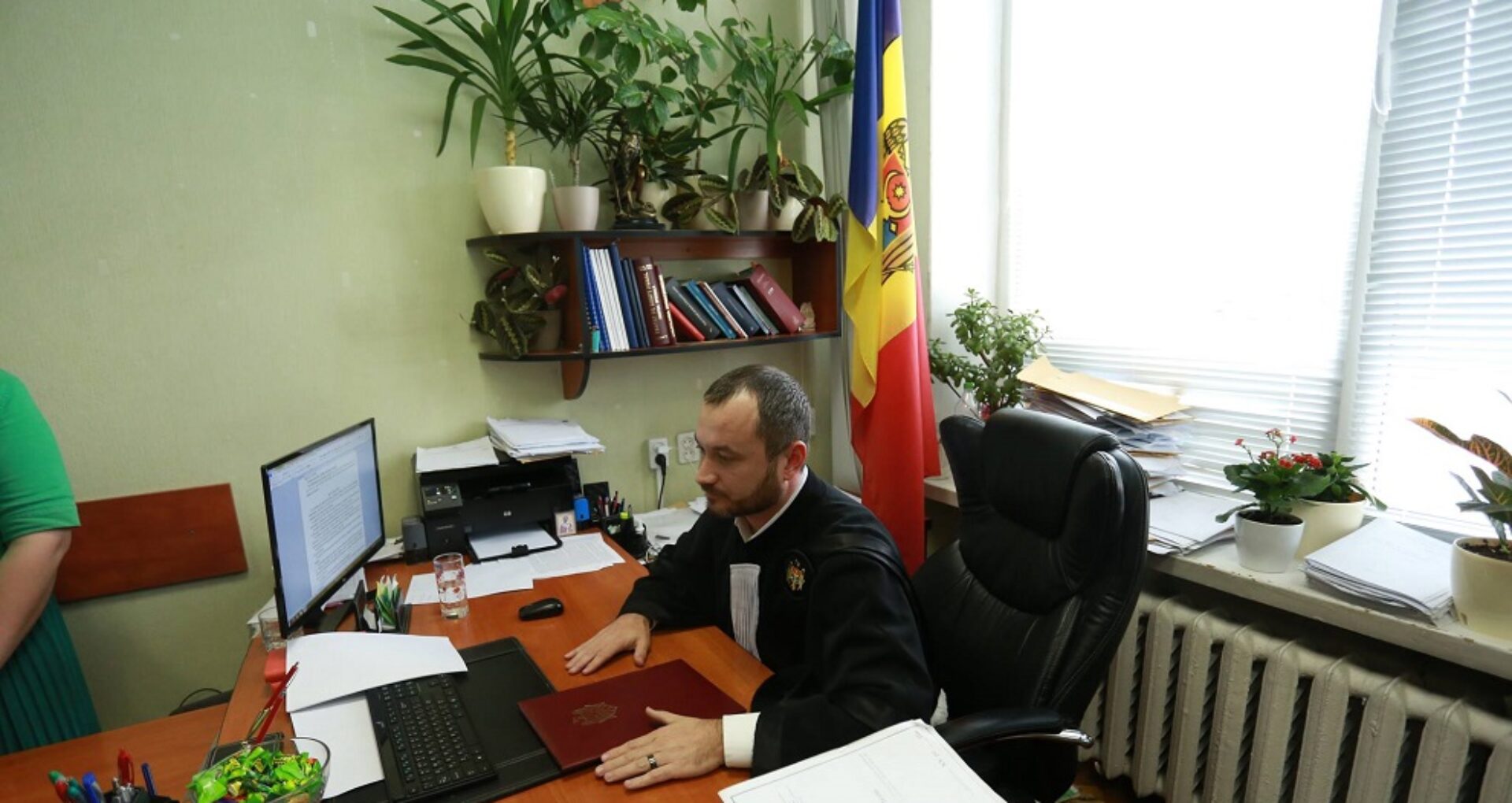 Judecătorul care l-a condamnat în „secret” pe fostul șef al SIS ar fi același magistrat care i-a condamnat pe Filat și Șor în prima instanță