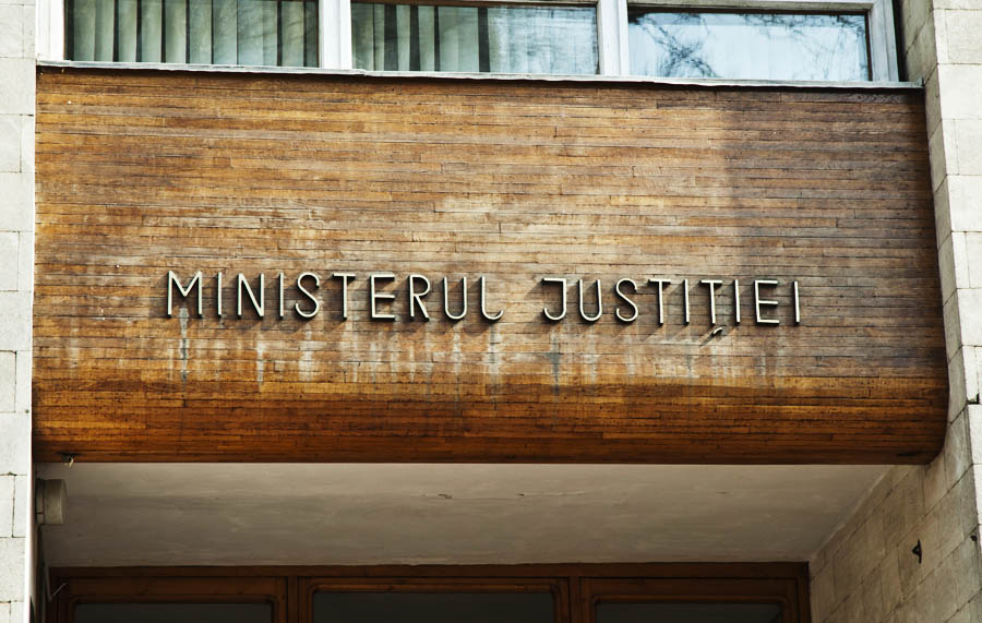 Interruption salon locate doc) CNA: Regulamentul elaborat de Ministerul Justiției discriminează diaspora și favorizează minoritățile naționale – Ziarul de Gardă Interruption salon locate doc) CNA: Regulamentul elaborat de Ministerul Justiției discriminează diaspora și favorizează minoritățile naționale – Ziarul de Gardă