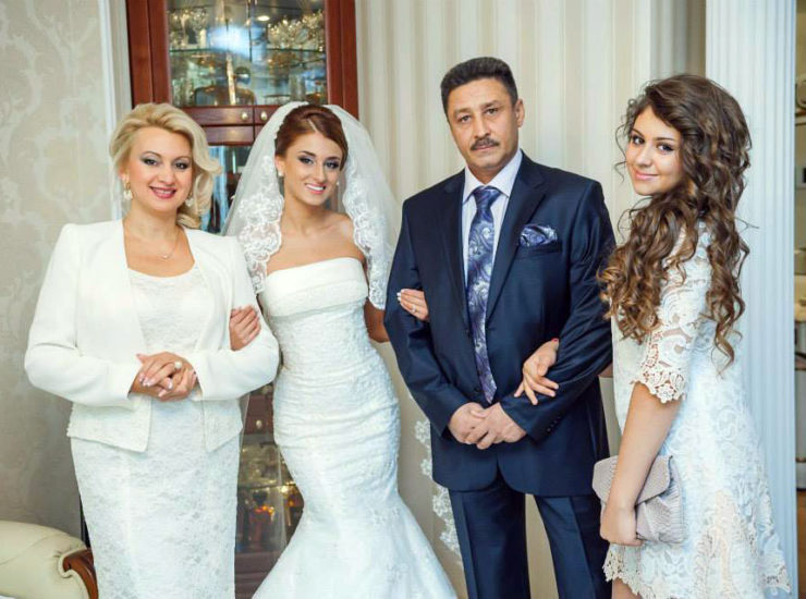 La ce instituţii de învăţământ preferă să înveţe copiii aleşilor poporului