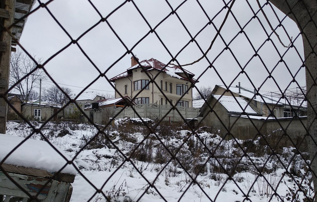Casa de milioane a deputatei Violeta Ivanov a fost finalizată