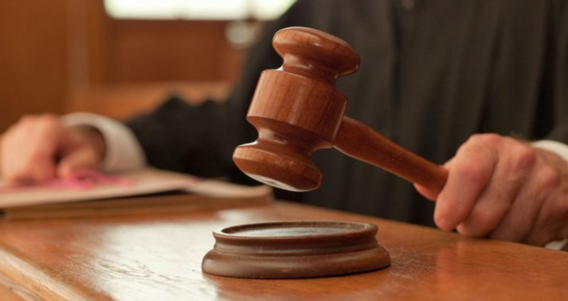 DOC/ Acuzații fără precedent: Un judecător oferă detalii despre cum se fac presiuni în interiorul sistemului