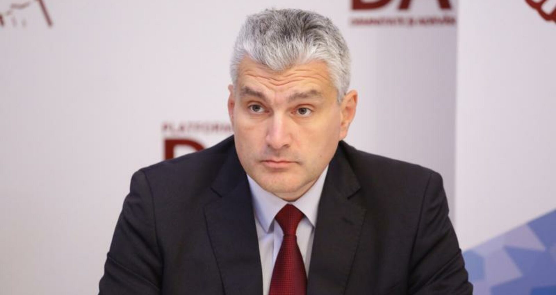 Slusari, despre decizia CC: „Ținta alegerilor parlamentare și prezidențiale concomitente este greșită și una strict politică”