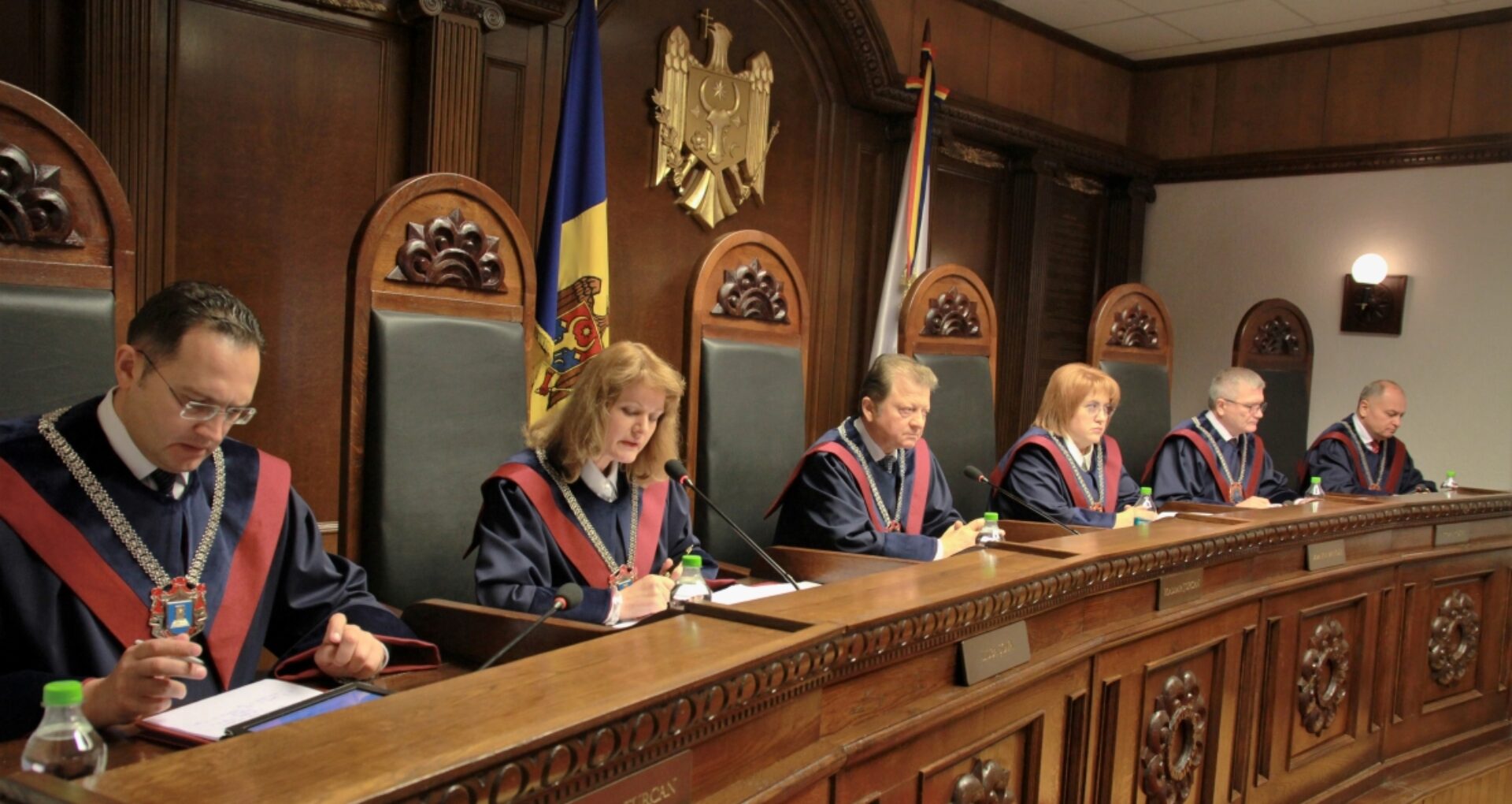 ULTIMA ORĂ: CC a suspendat legea cu privire la Acordul de credit cu Federația Rusă