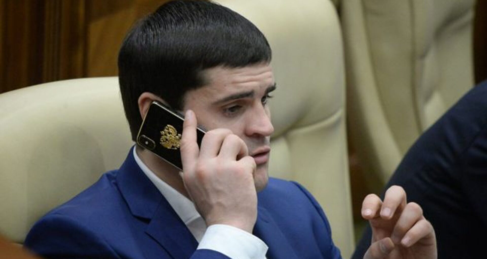 Dosarul în care fostul deputat al PDM Constantin Țuțu este cercetat pentru îmbogățire ilicită și fals în declarații:  i-a fost înaintată învinuirea și a fost terminată urmărirea penală. Procurorii anticorupție au aplicat sechestru pe imobilul fostului parlamentar