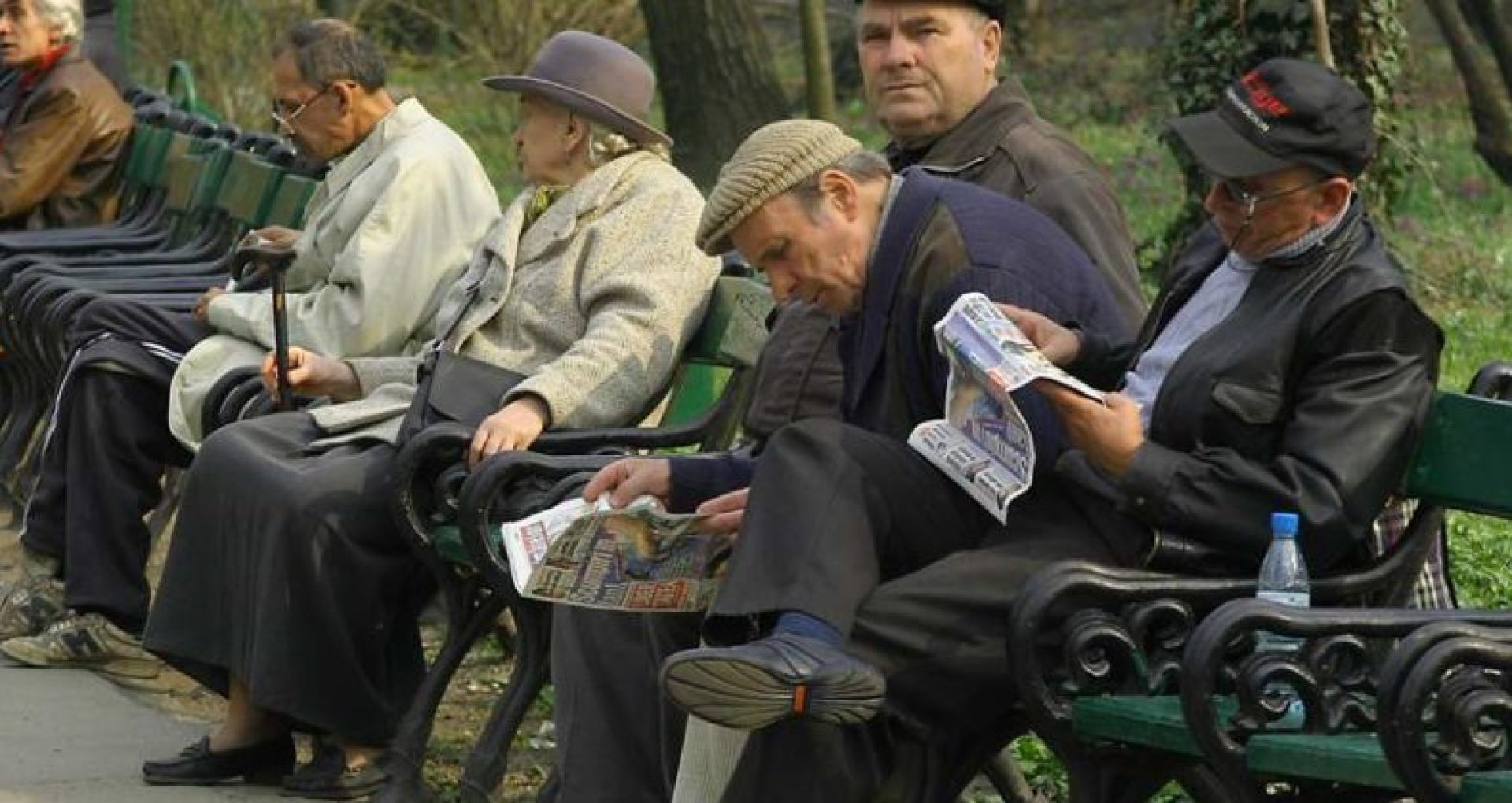 Proiectul care prevede asigurarea medicală obligatorie a veteranilor, votat în lectura finală
