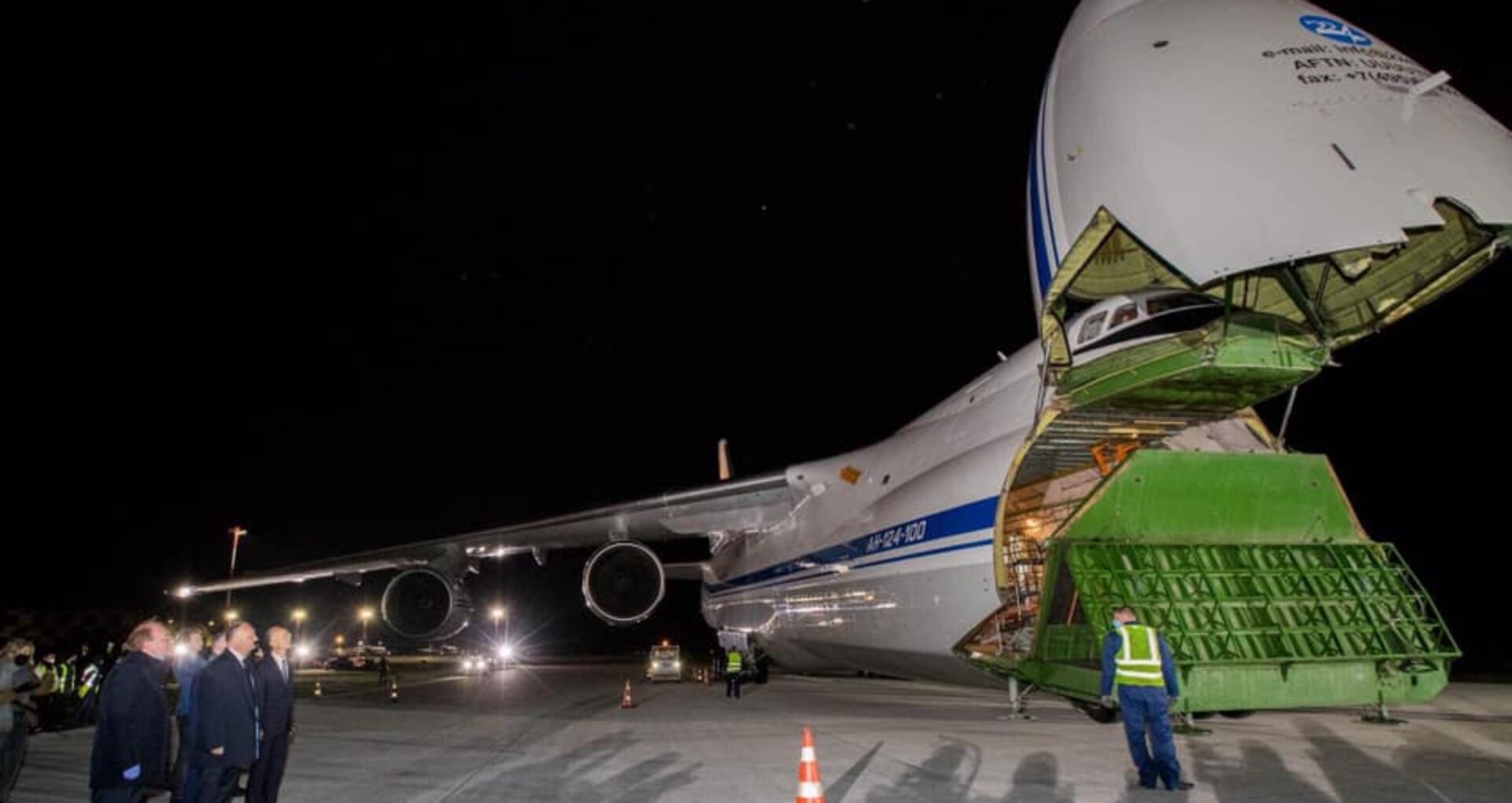 59 de tone de combustibil din R. Moldova pentru avionul „gratuit” pus la dispoziție de Rusia pentru a transporta echipamentele medicale din China. Compania care l-a oferit, scutită de plata impozitelor