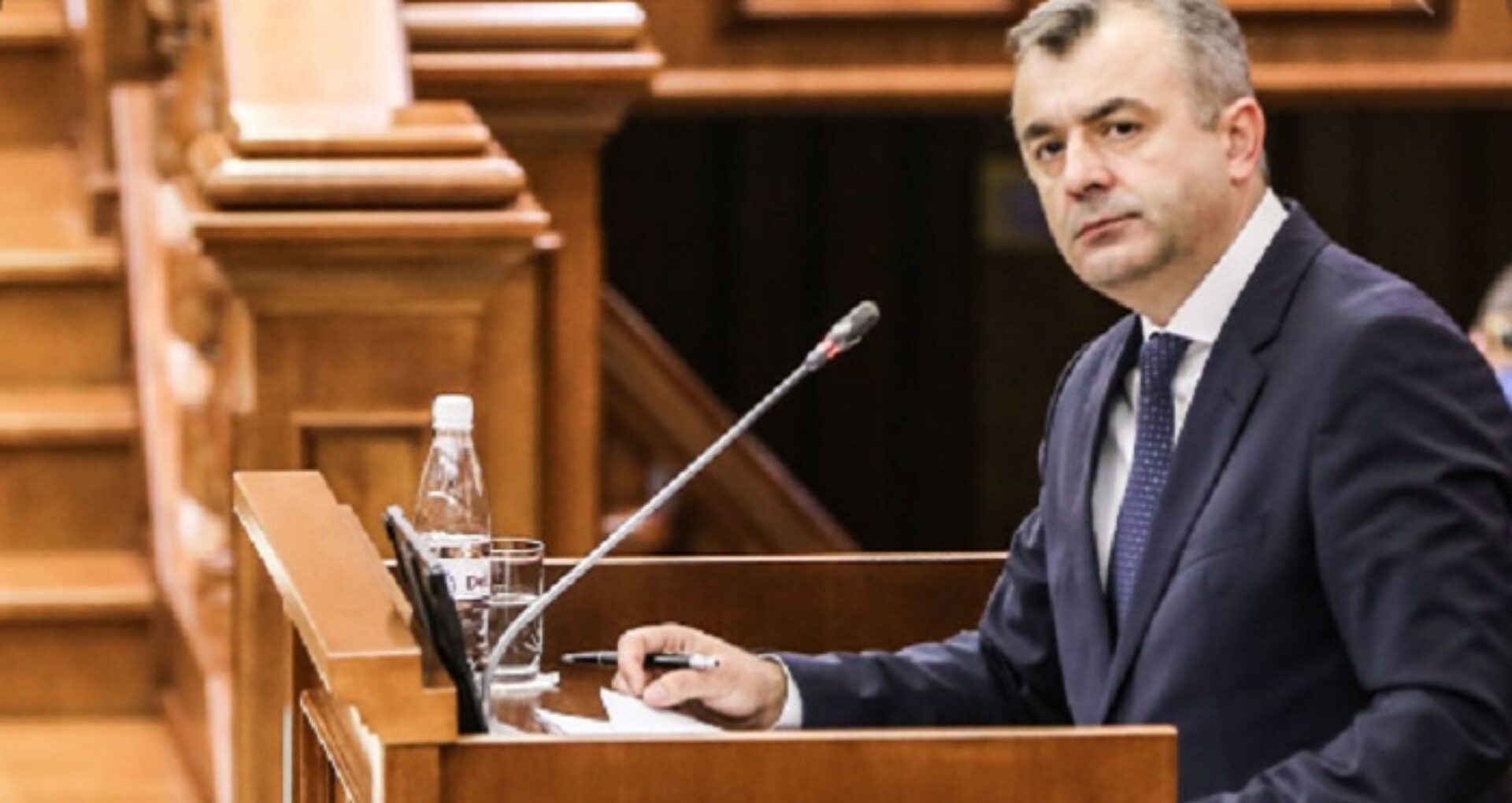 Chicu afirmă iar că și-ar putea da demisia