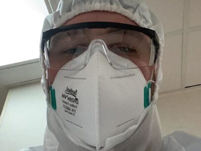 Asistent medical de la IMU: „O mască te poate proteja de un tub gros până în plămâni”