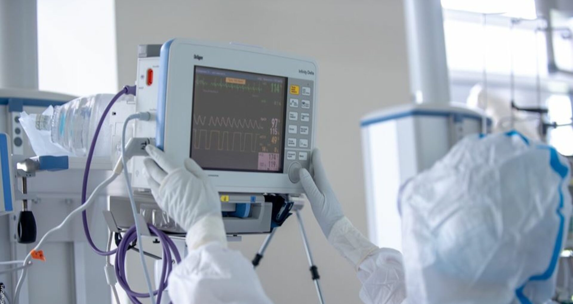 Sistemul medical din R. Moldova a mai pierdut doi lucrători. Un stomatolog și o laborantă au fost răpuși de COVID-19