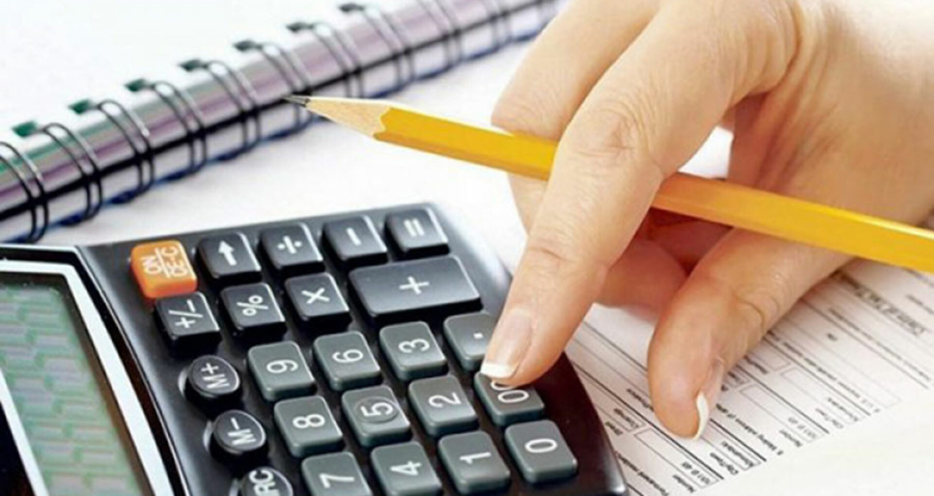 Cum deosebim un inspector fiscal de un escroc?