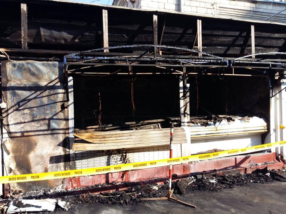 IGSU Cauza incendiului de la Piața Centrală, unde au ars cinci gherete