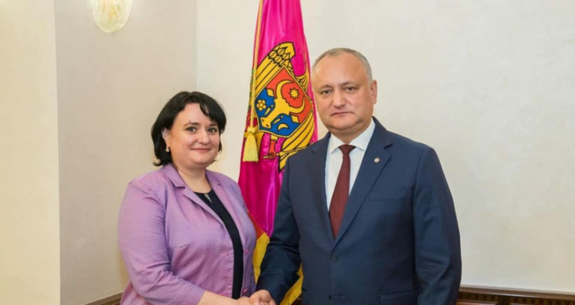Propunerea lui Dodon de decorare a ministrei Sănătății cu distincția de stat „Gloria Muncii” se amână: „A fost o idee, mai are încă mult de muncă”