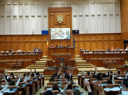 Parlamentul României a votat din nou pentru dublarea alocațiilor