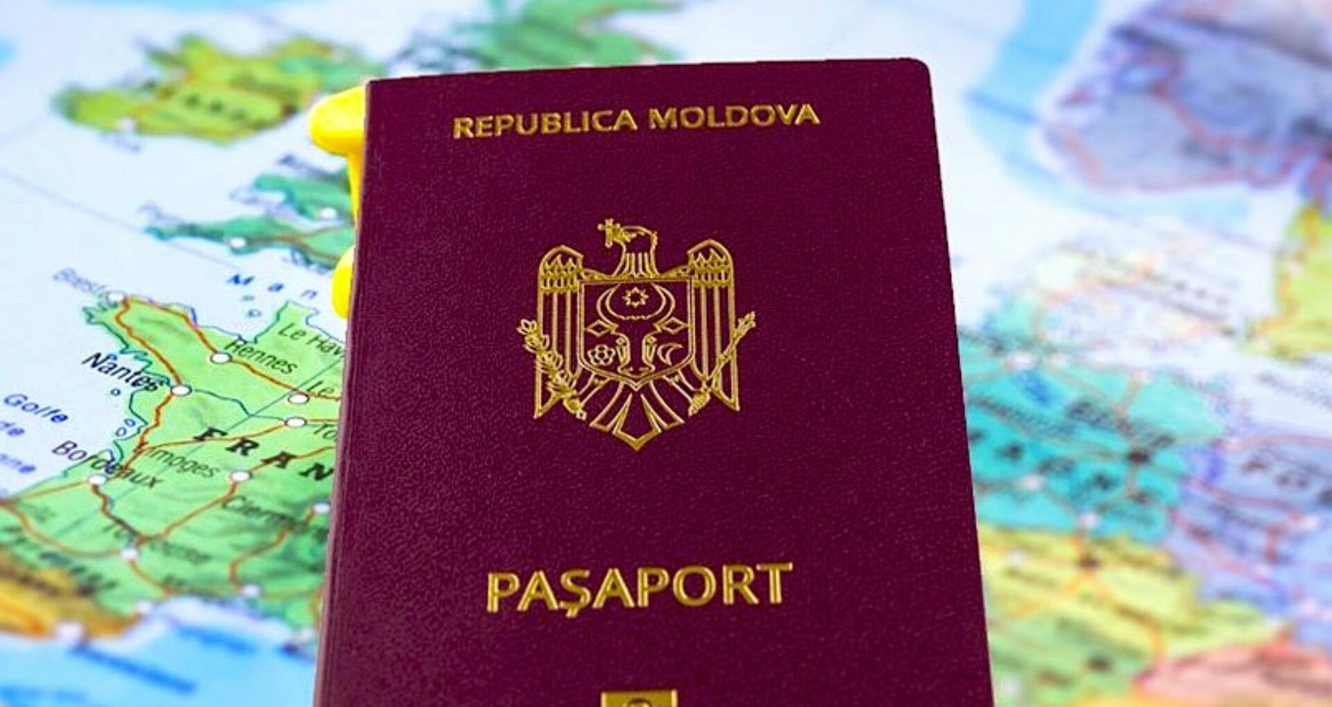 DOC/ Cetățenii R. Moldova NU pot călători în Grecia cu pașaport biometric. Precizările Ministerului de Externe