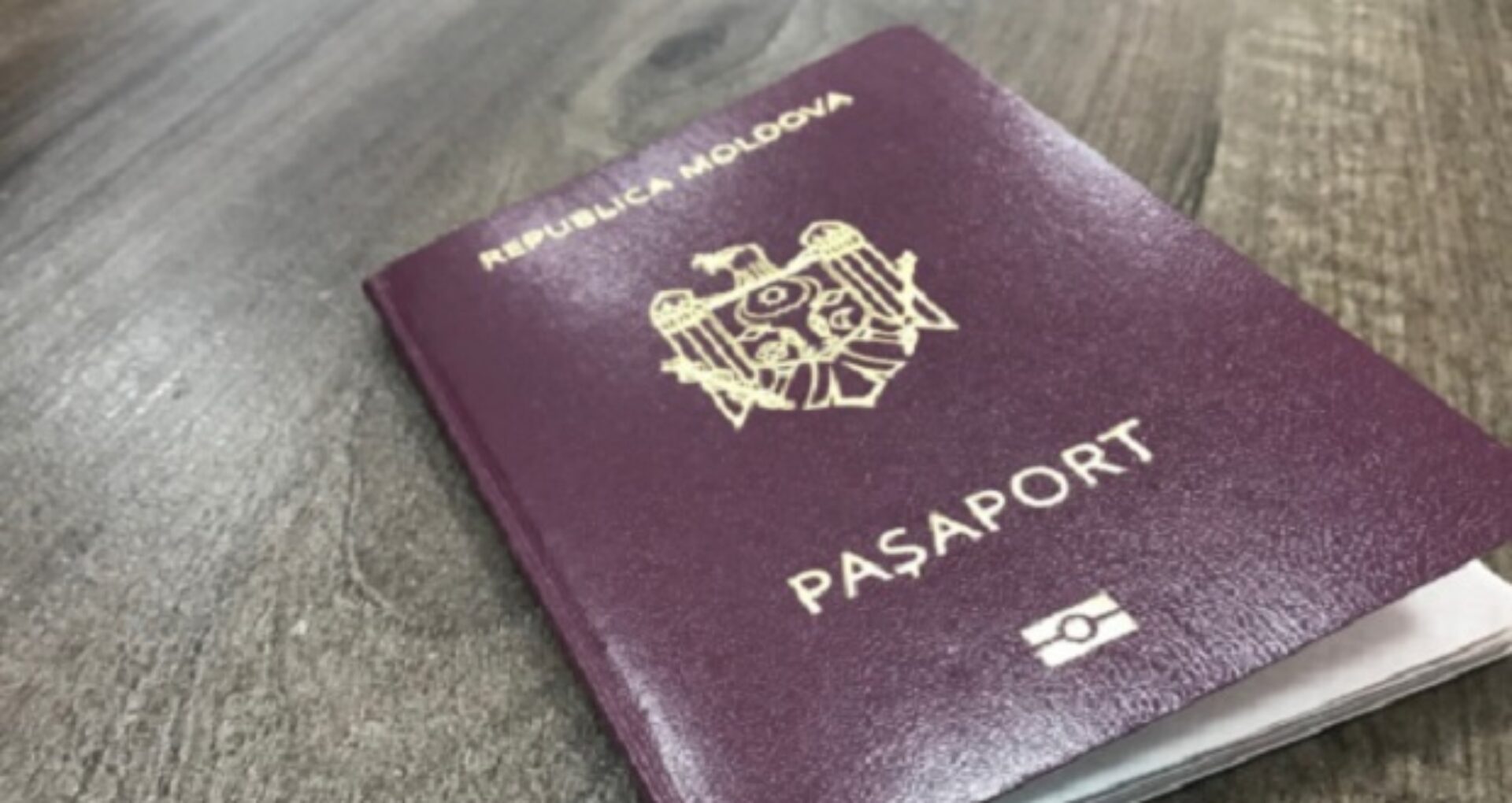 Acces interzis în Italia pentru cetățenii moldoveni care dețin doar pașapoarte biometrice. Precizările ambasadei R. Moldova din peninsulă