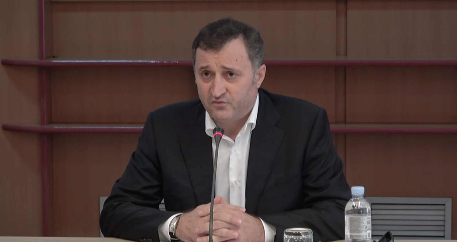 Avocatul lui Filat: Declarațiile că rudele liderului PLDM l-au amenințat pe Popa nu corespund adevărului. Ex-premierul va depune o plângere penală
