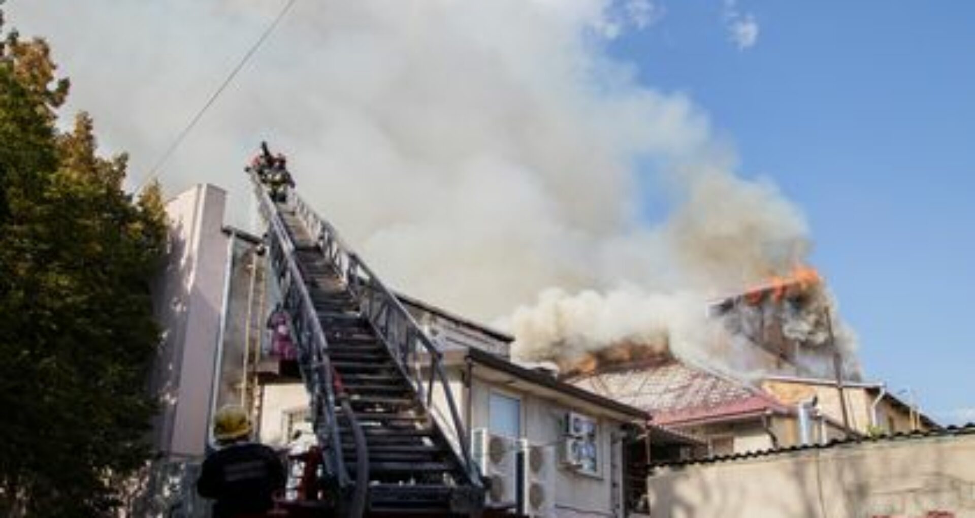 Mesajul Maiei Sandu și al lui Andrei Năstase, după incendiul de Filarmonica Națională „Serghei Lunchevici”