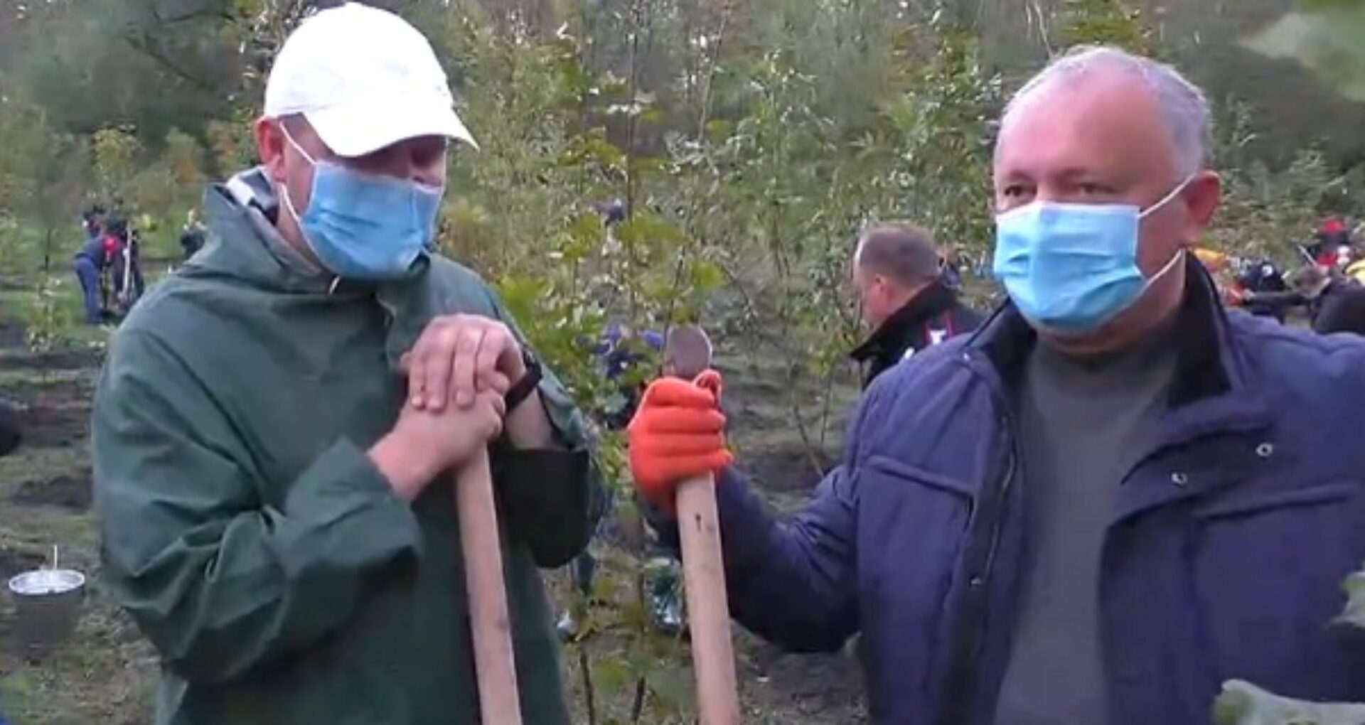 „Nu este clar cum și care sunt elementele care pot influența rezultatul campaniei electorale, de moment ce acțiunea rezidă în plantarea unor puieți”. Decizia CEC la contestația PUN privind sancționarea lui Dodon
