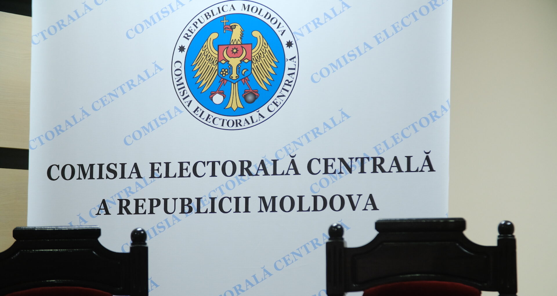 Campania electorală a intrat pe ultima sută de metri. Astăzi este ultima zi în care concurenții electorali la funcția de președinte mai pot face agitație