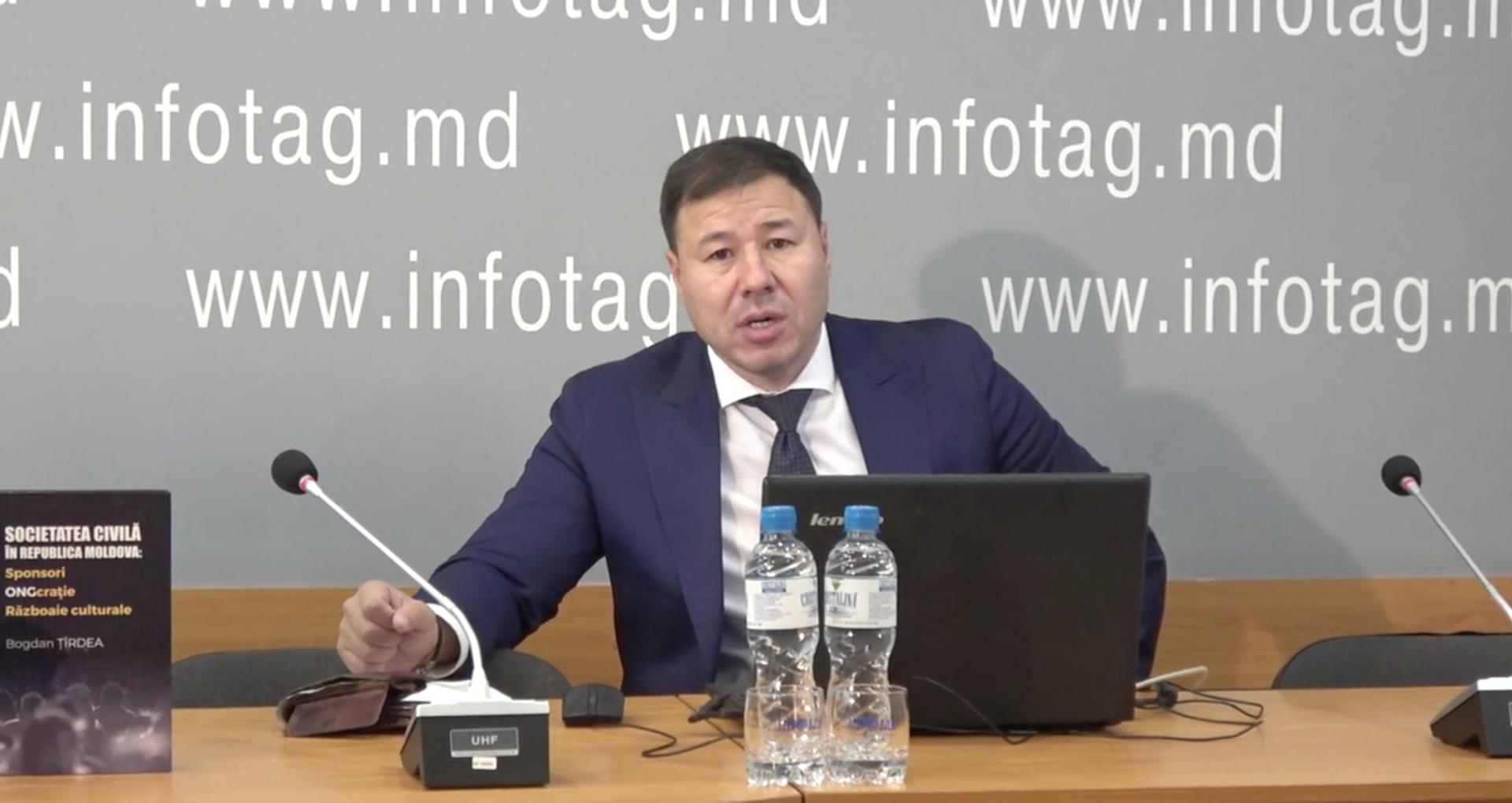 Bogdat Țîrdea a lansat o carte cu acuzații grave în adresa ONG-urilor și mass-media din Moldova. „Autorul a alunecat în atacuri grosolane la adresa societății civile din Moldova”