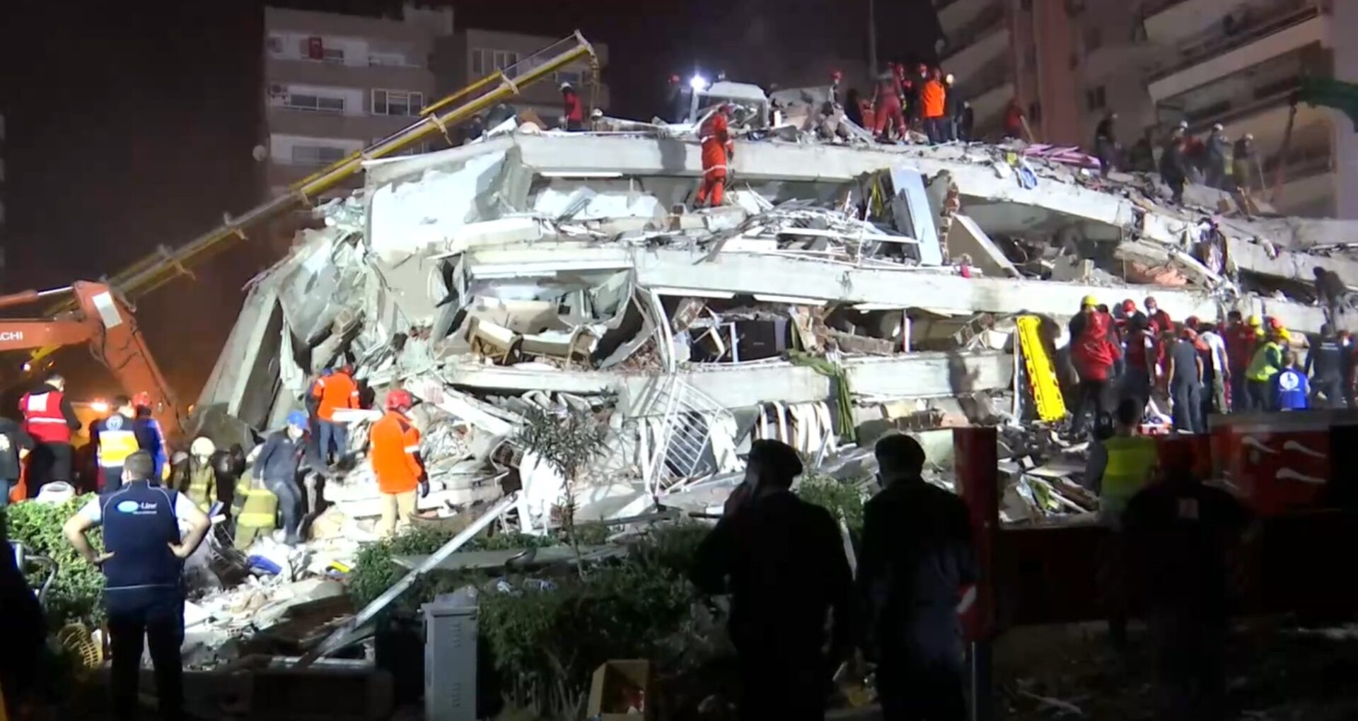 VIDEO/ Cutremur în Turcia și Grecia. 14 morți și 419 răniți, după ce mai multe clădiri s-au prăbușit