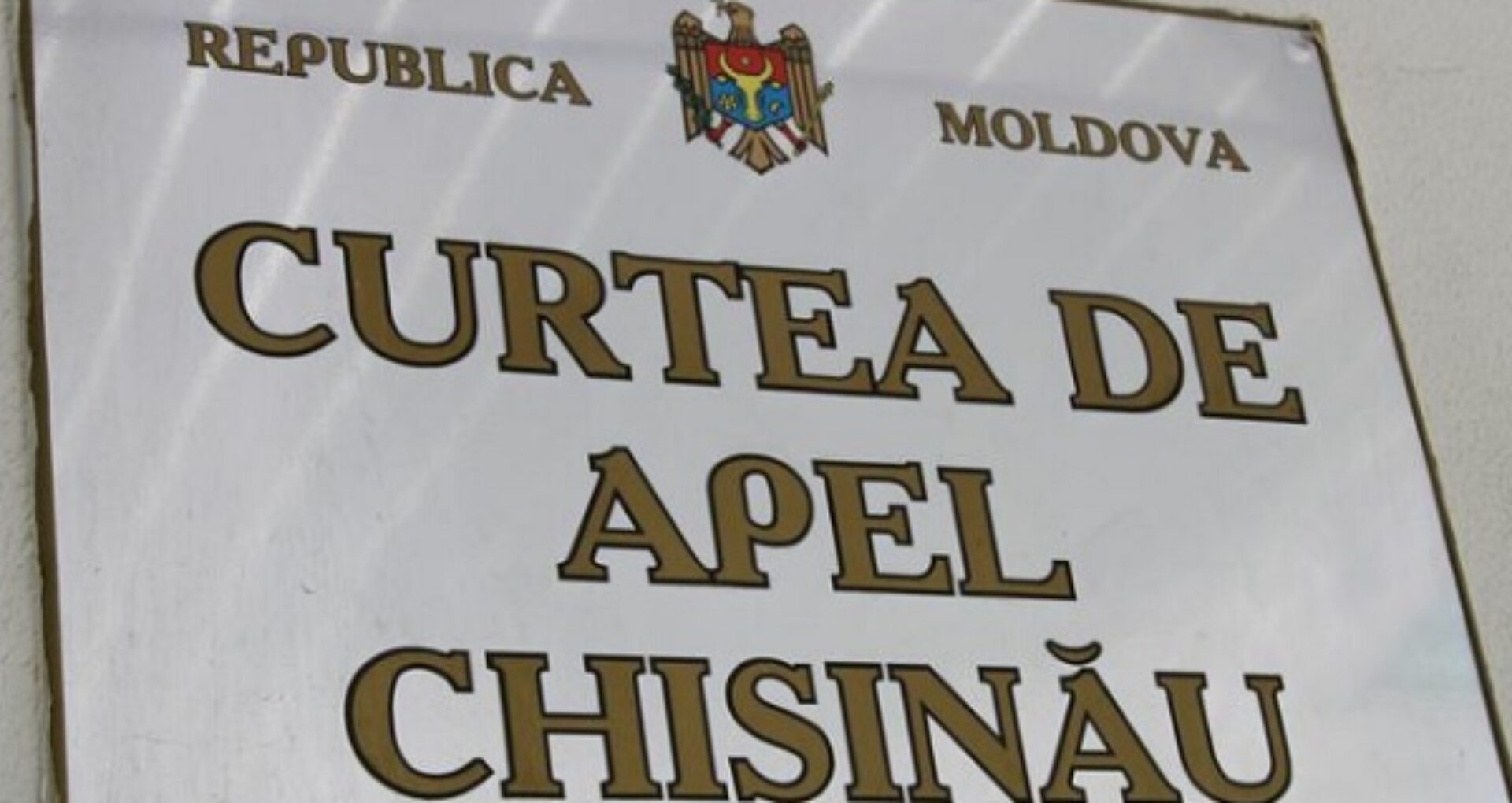 DOC/ Curtea de Apel a anulat taxa, aprobată de UAM, de 100 de mii de lei pentru examinarea dosarelor de admitere în profesia de avocat: „Este ilegală”