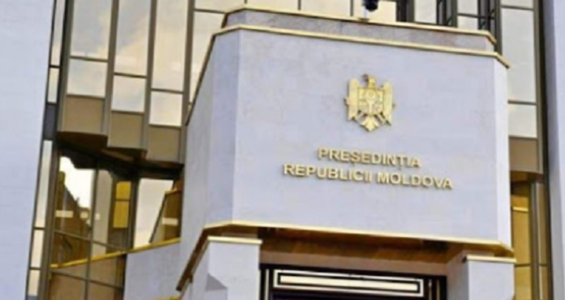 Opt întrebări despre securitatea statului și a cetățenilor