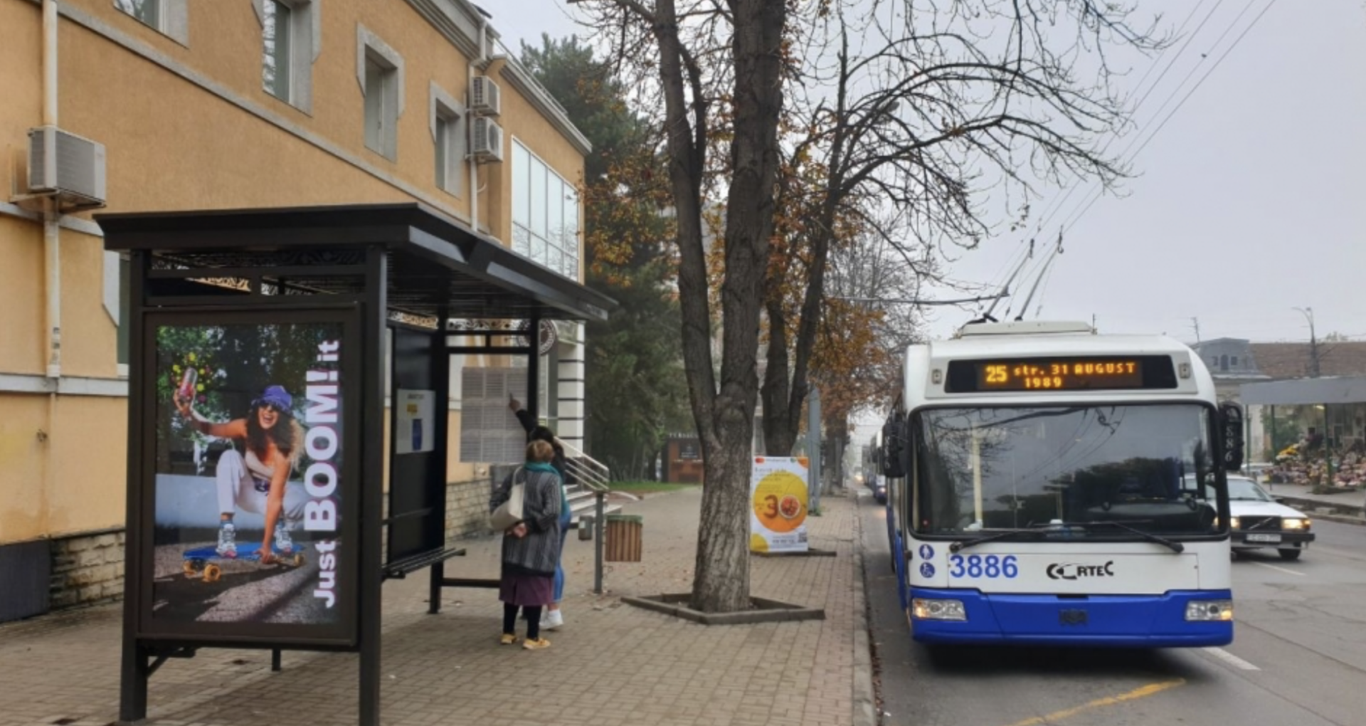 28 stații de așteptare a transportului public din Chișinău, renovate