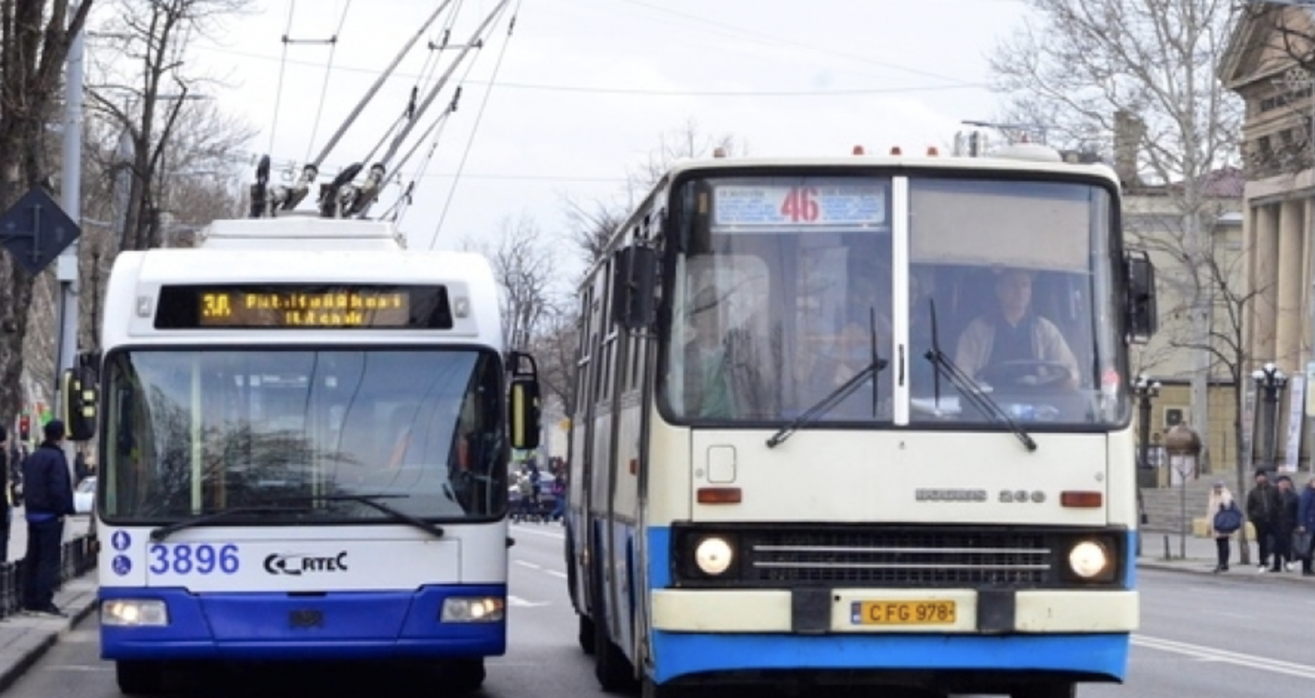 De la 1 noiembrie câteva rute de microbuz își schimbă itinerarul