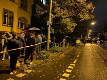 Ultima oră/ Mai mulți cetățeni ai R. Moldova din Germania NU au putut vota. O secție de votare s-a închis după ce timpul de votare a fost prelungit cu doar o oră. „CEC-ul le-a închis programa”