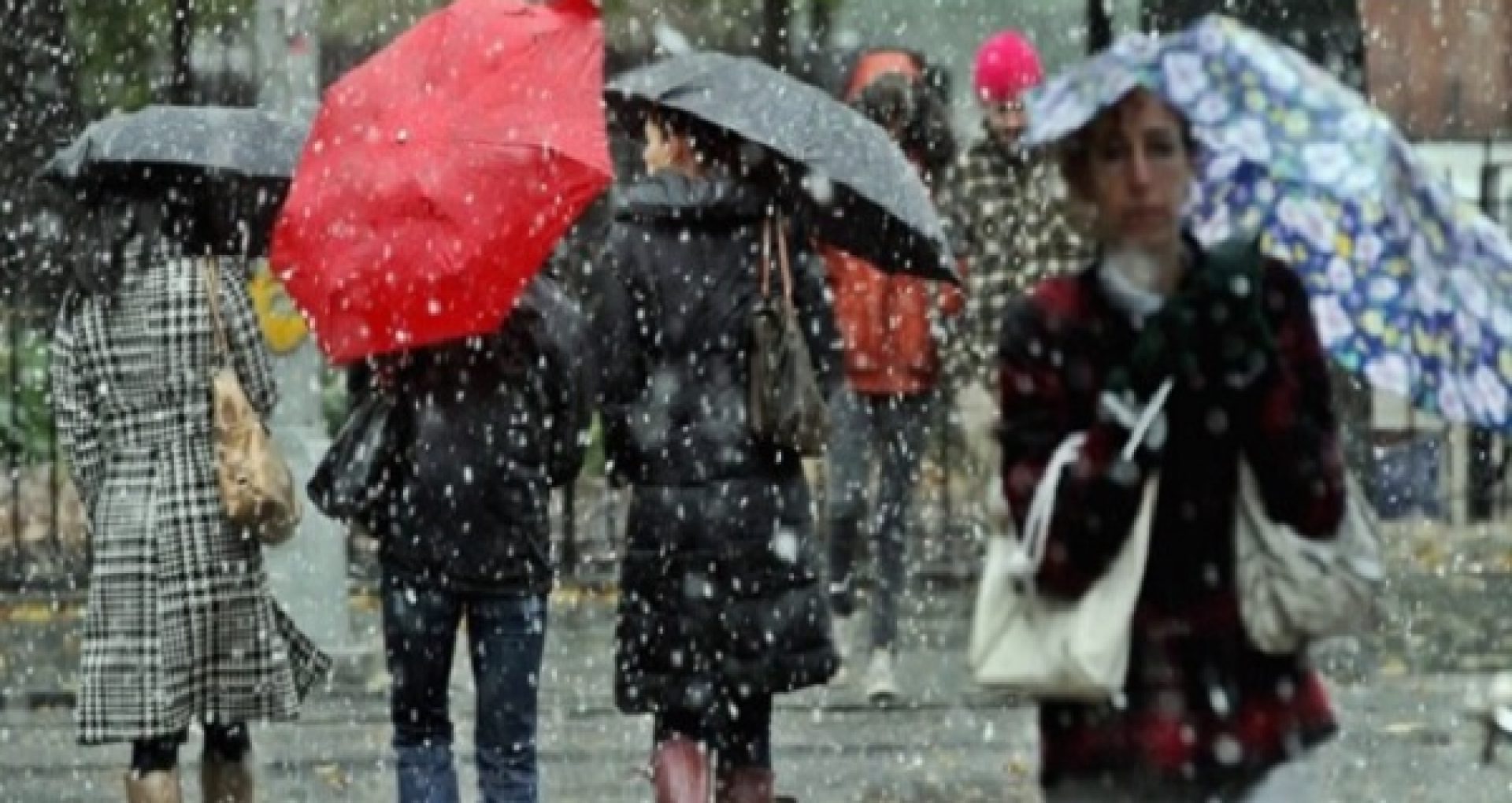 Lapoviță și ninsoare. Ce temperaturi se vor înregistra pe întreg teritoriul țării
