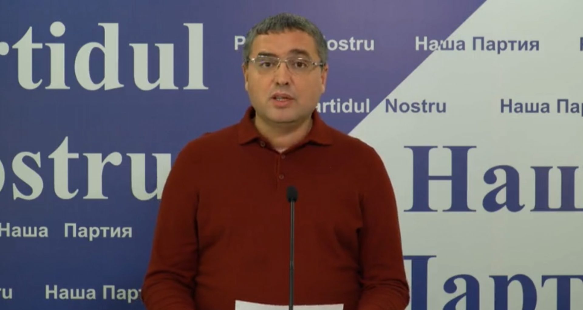 Usatîi cere CEC excluderea lui Dodon din cursa electorală. E acuzat că a tipărit ilegal peste 2 milioane de ziare